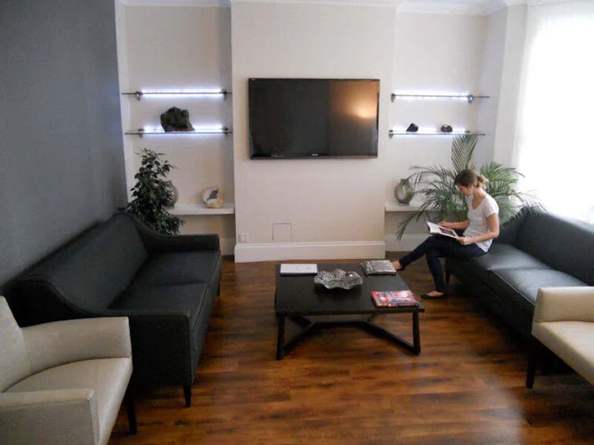 Sheen Dental - Dentist in London