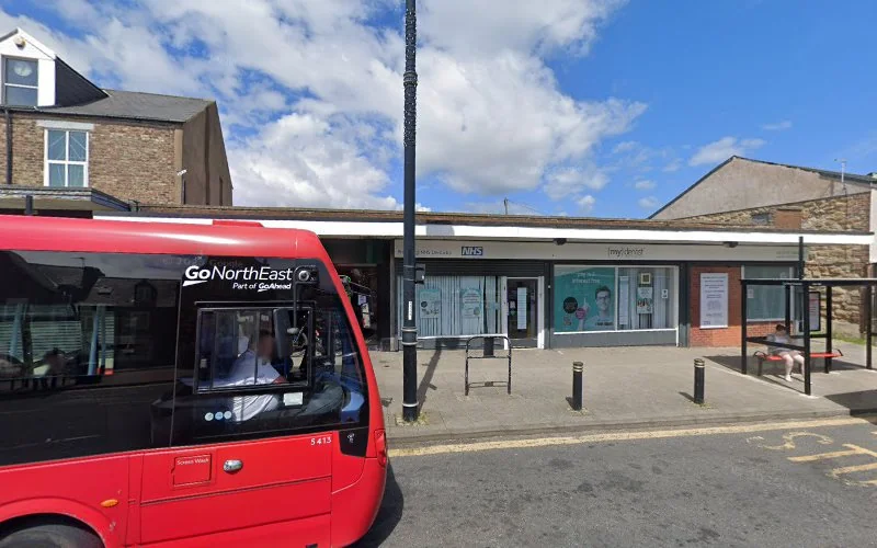 Bloxham S - Dental clinic in Sunderland