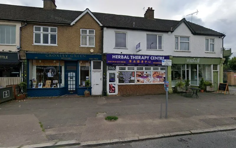 Van Wyk C H - Dental clinic in Rickmansworth