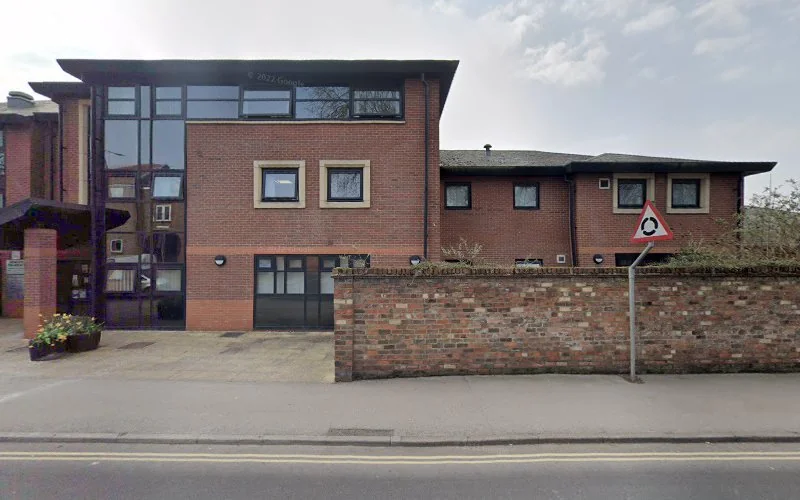 Health Services - Dentist in Beverley