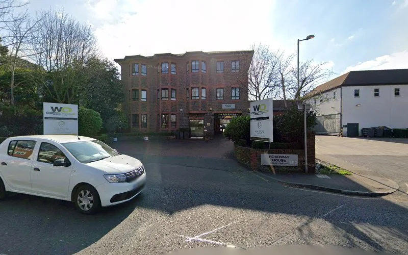 Oral Creations - Dental laboratory in Weybridge