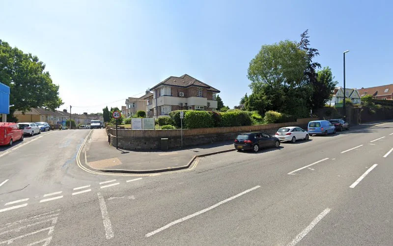 Warrington House Dental Practice - Dentist in Bristol