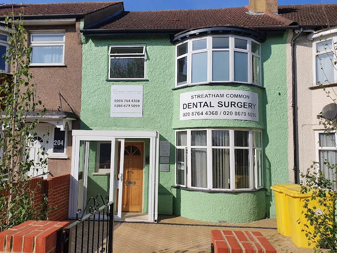 Streatham Common Dental Surgery - Dentist in London