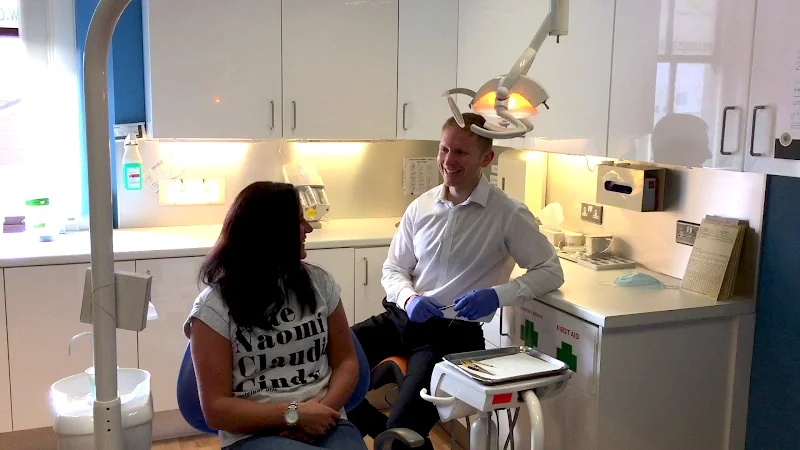 Appletree Dental Care - Dentist in Glasgow