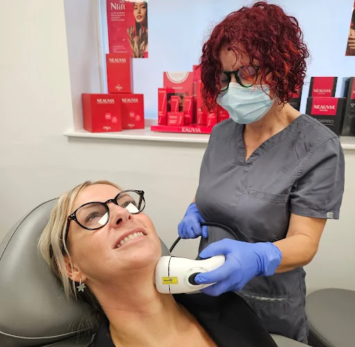 The Castle Clinic Dental Practice Nottingham - Dental clinic in Nottingham