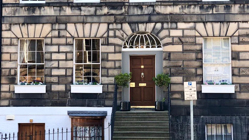 Christopher Sale Dentistry Ltd - Dental clinic in Edinburgh