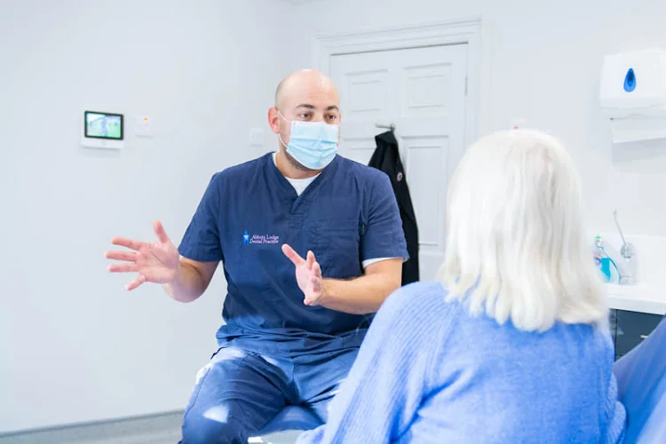 Abbots Lodge Dental Practice - Dental clinic in Littlehampton