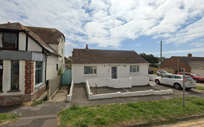 DentalCare4u - Dental clinic in Peacehaven