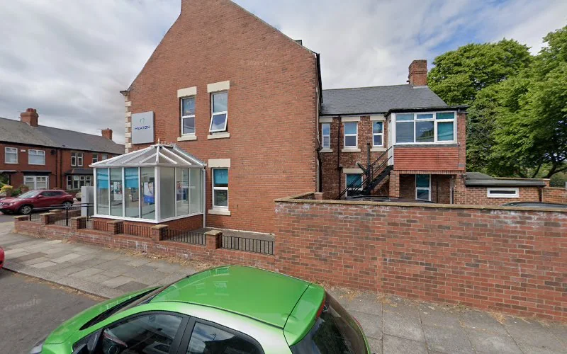 Crowdy Phillipa - Dental clinic in Newcastle upon Tyne