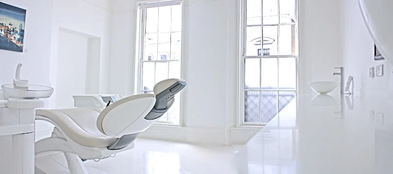 The Wellington Clinic - Reigate - Dentist in Reigate