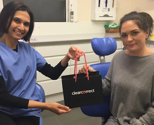 Clear Aligners Harrow - Dentist in Harrow