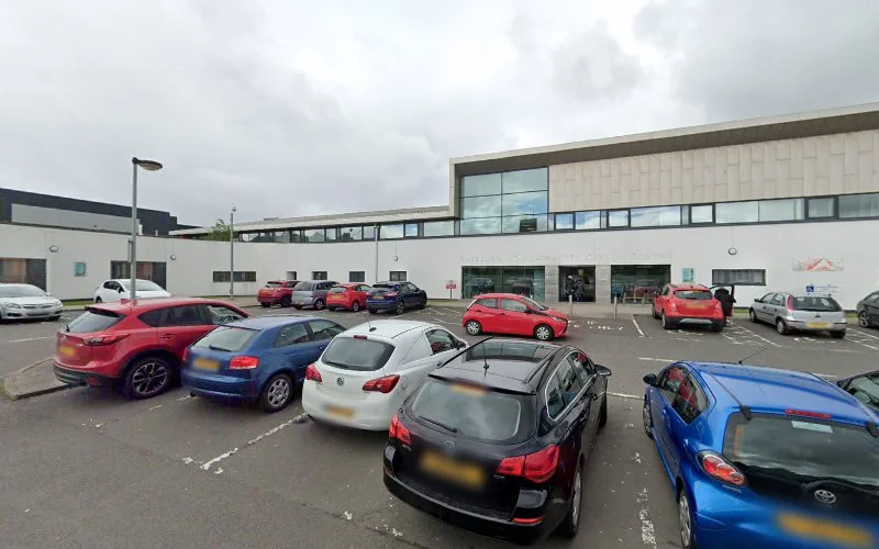 Diamond Dental Practice - Dentist in Glasgow