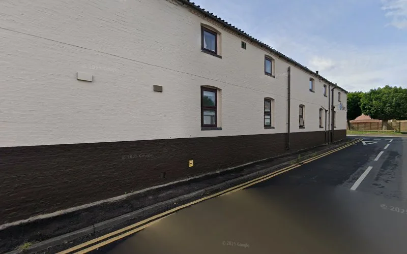 Eastwood K - Dentist in Grantham