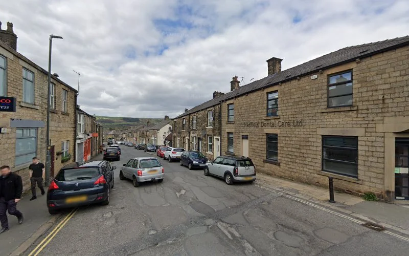 Jacqueline Collins - Hadfield Dental Care - Dentist in Glossop