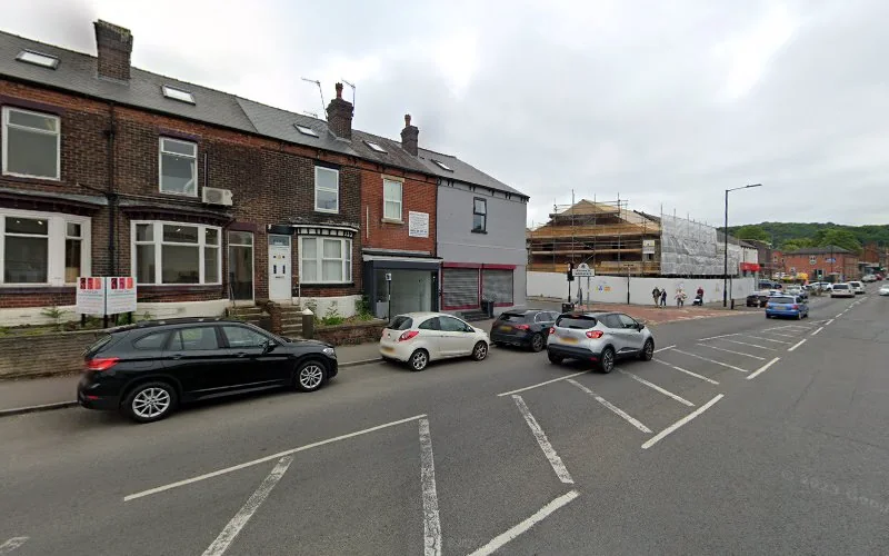 Quinton Dr F - Dentist in Sheffield