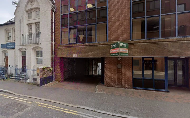 Euro Smile Ltd - Dentist in Brighton