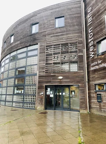 Damira Weston Lane Dental Practice - Dentist in Southampton