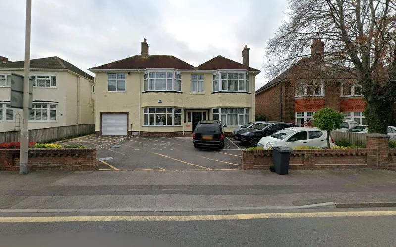 Erbetta I R - Dental clinic in Poole