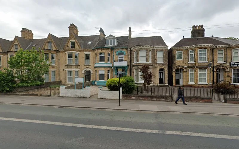 Cosmetic and Family Dentistry - Dental clinic in Hull