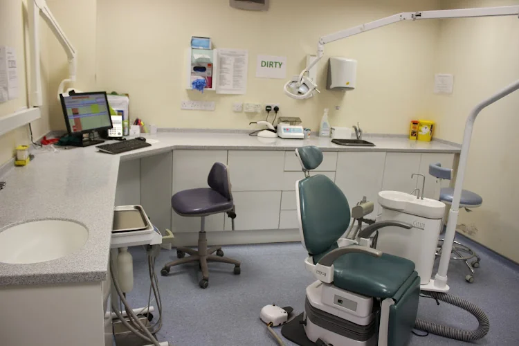 Hindley Dental Practice - Dental clinic in Wigan