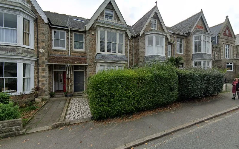 Keen Julian A - Dental clinic in Penzance