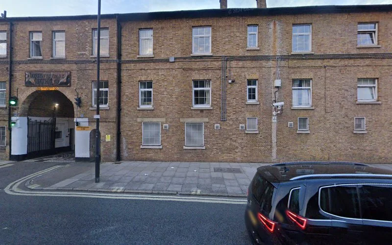 Freelance Dental Nursing - Dental clinic in London