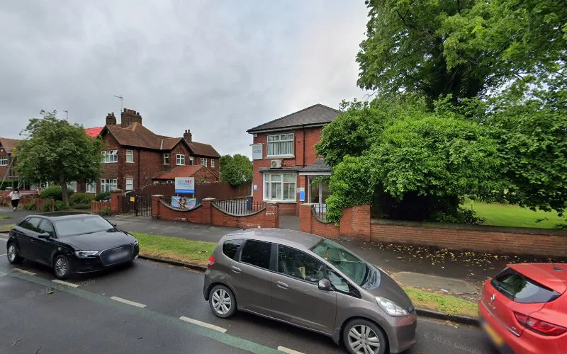 Dr C Davies - Dentist in Hull