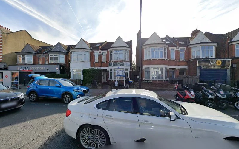 Green Lanes Dental Surgery - Dental clinic in London