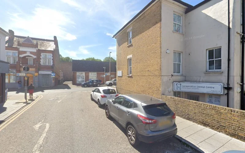 Martin Lazenby - Endodontist in Southend-on-Sea