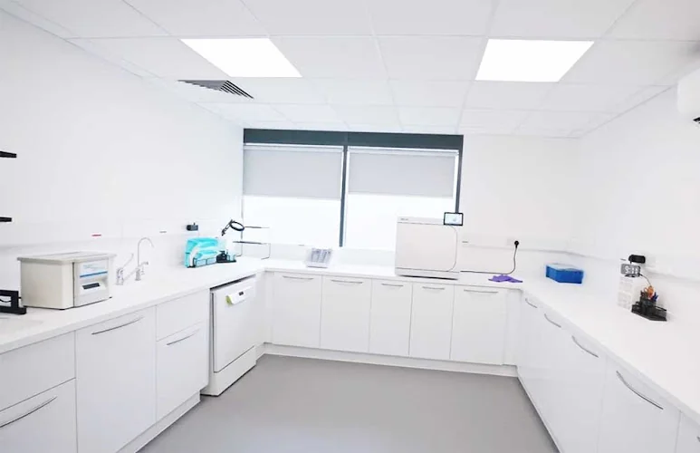 21D Clinical Limited Bristol - Dental implants provider in Bristol