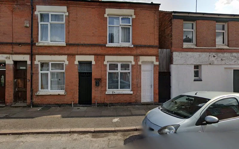 Vara Dental Laboratory Limited - Dental laboratory in Leicester