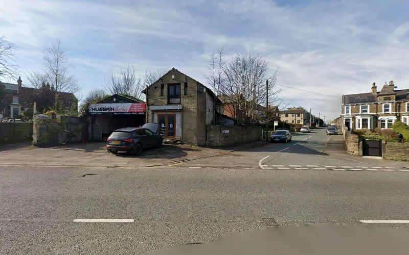 Hall & Associate - Dentist in Bradford