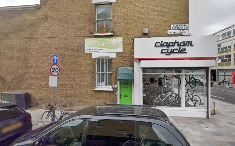 Aras Noori - Dentist in London