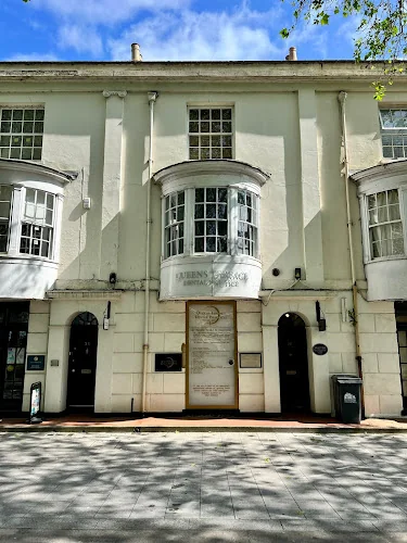 Queens Terrace Dental Practice - Dental clinic in Southampton
