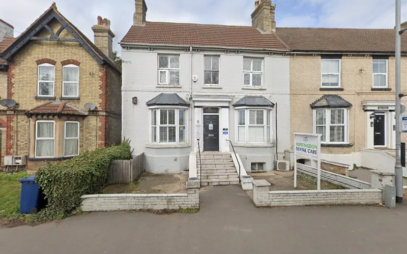 County Dental Laboratory - Dental clinic in Huntingdon