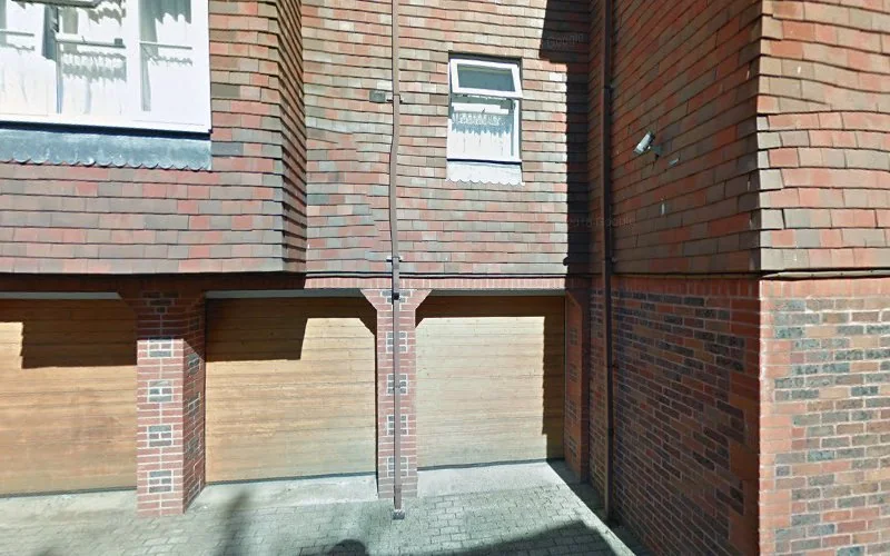 Reynolds - Dental clinic in Faversham