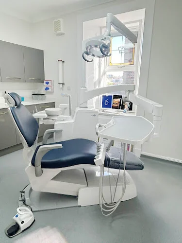 United Dental Lounge - Dental clinic in Glasgow