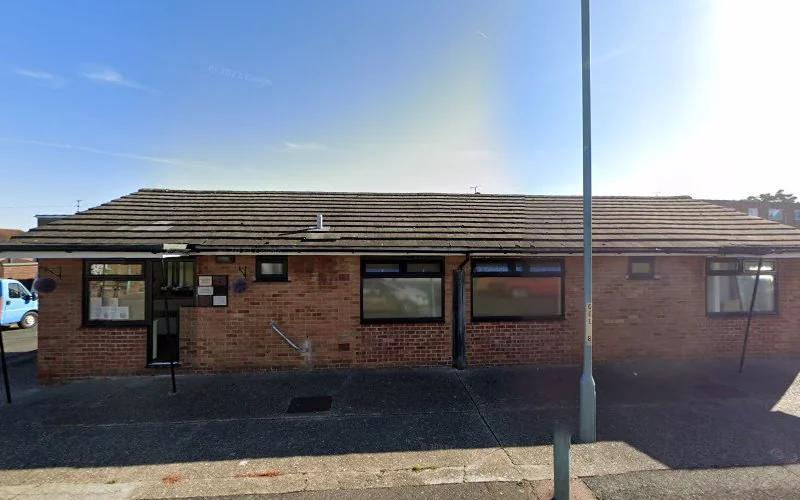 Gotting L - Dental clinic in Chatham