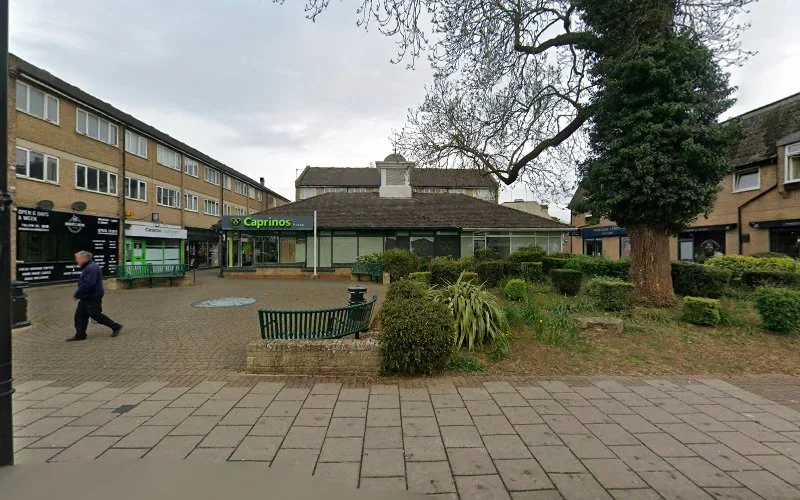 Tower Dental - Dental clinic in Carterton