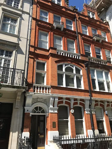 Rod McNeil Dentistry - Dentist in London