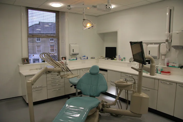 Manor Square Dental Practice - Dental clinic in Otley