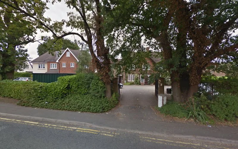 Lindfield Dental Surgery - Dental clinic in Amersham