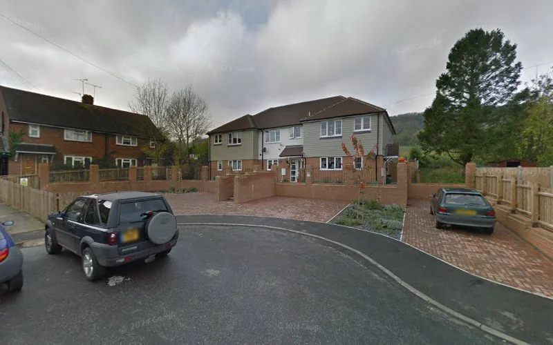 Star Whitening UK Dentist Marketplace - Dentist in Sevenoaks