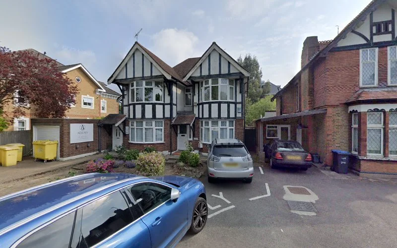 Robins Dr Ros - Dental clinic in London