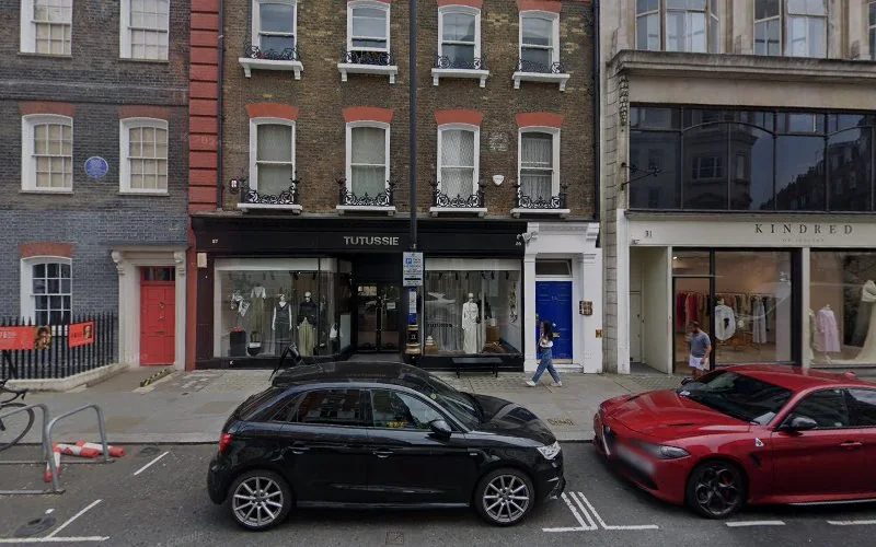 Kertesz P - Dental clinic in London