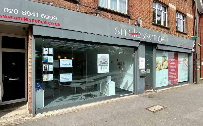 Smilessence - Dental clinic in East Molesey