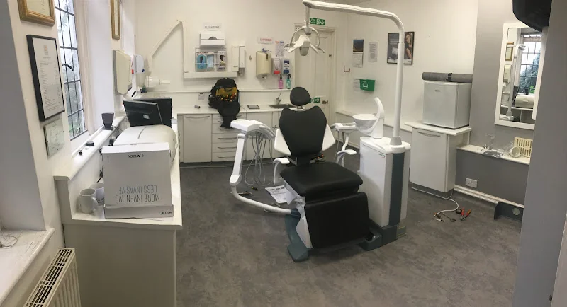 Confident Dental Care - Luton - Dentist in Luton