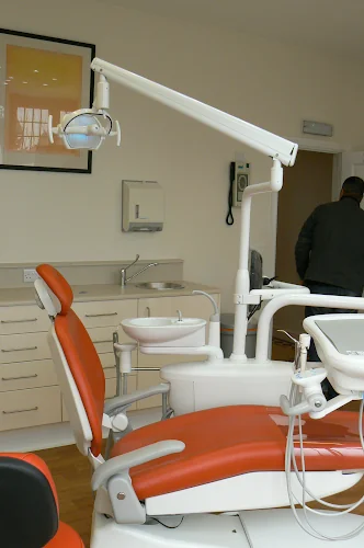 Aylestone House Dental Practice - Dental clinic in Leicester