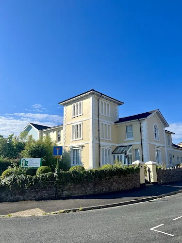 El Nashar Dental Care Ltd - Dental clinic in Newton Abbot