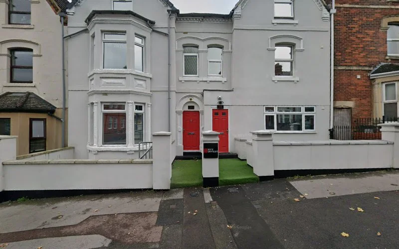 Bevan Dr R - Dental clinic in Swindon